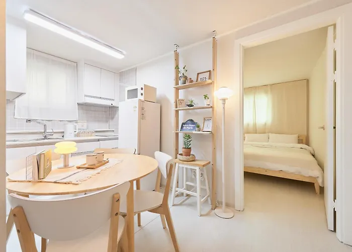 Yunseul Stay남산뷰서울역 9분감성숙소 Apartamento