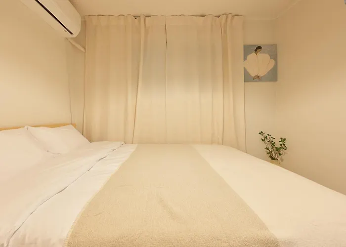Apartamento Yunseul Stay남산뷰서울역 9분감성숙소 Seúl